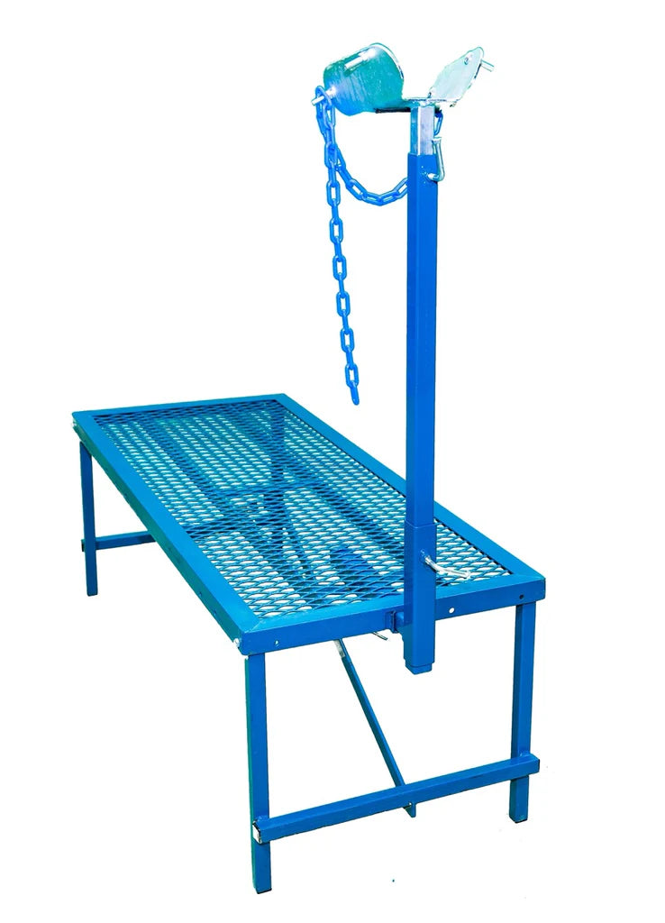 Fold-Up Fitting Stand